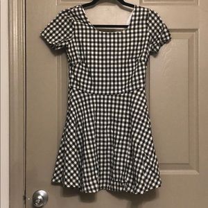 ✨ Vintage Gingham Black and White Dress